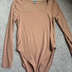 Old navy tan long sleeve